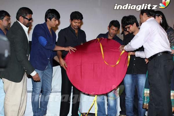 Vijay - Puneet Unveil 'Mugamoodi' Audio